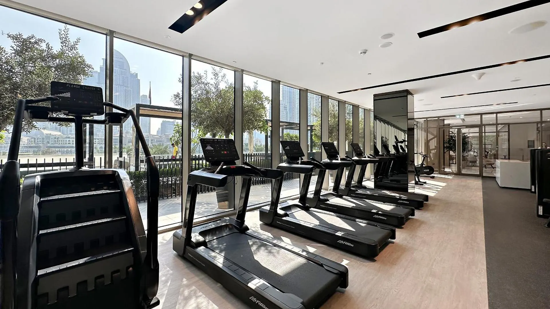 Vayk - Refined & Trendy 1-Bedroom In Downtown Dubai